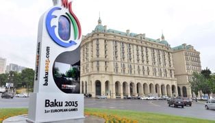 Tissot_clock_baku_2015