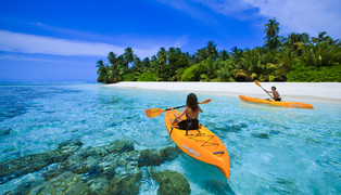 41947419-h1-angsana_velavaru_maldives_kayak_5508